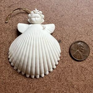 1996 Vintage Margaret Furling Porcelain Bisque Angel Seashell Ornament 2"